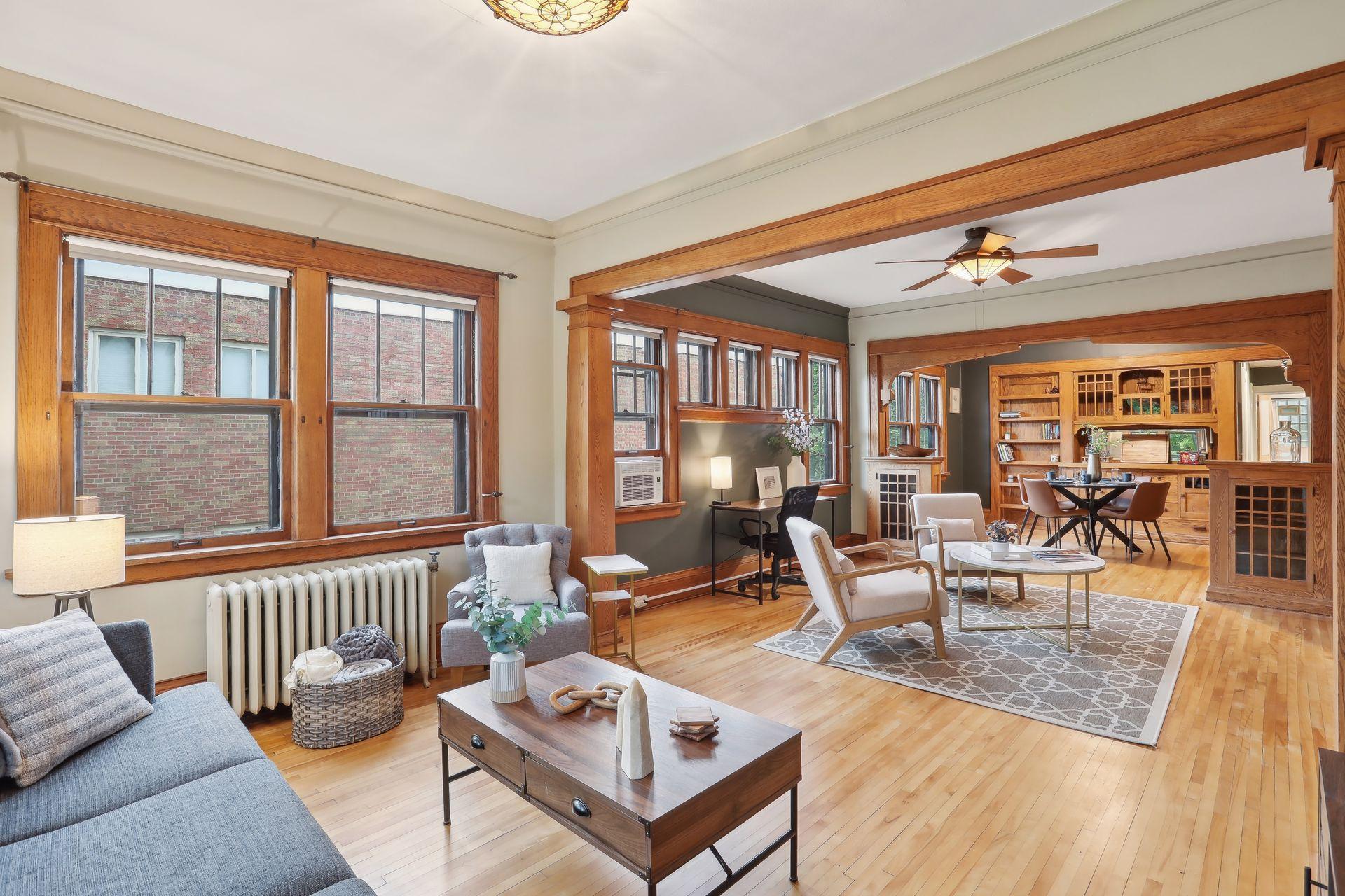 3006 W 44th Street Unit: 1