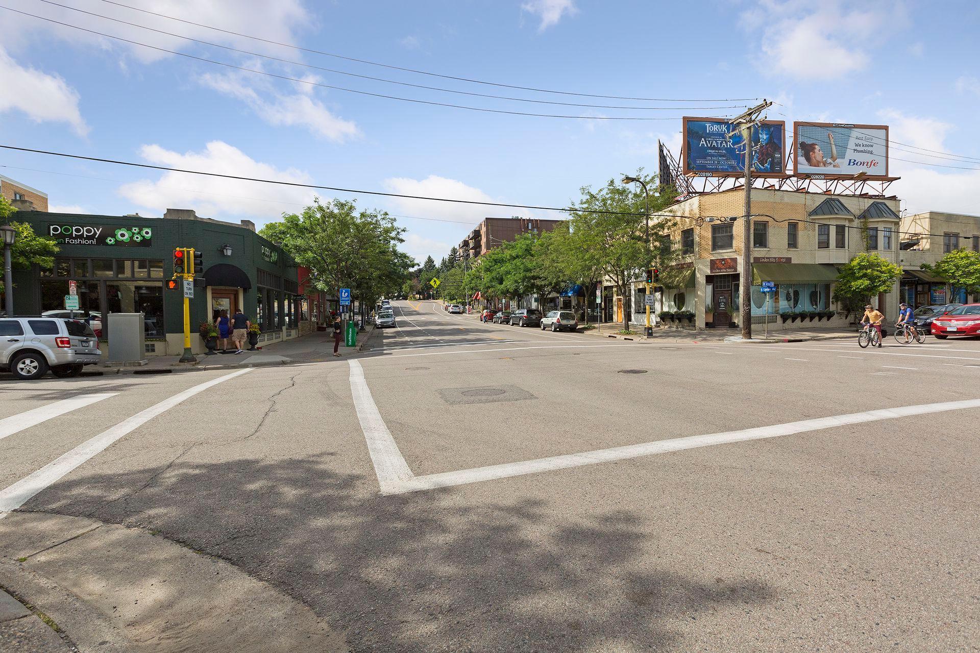 3006 W 44th Street Unit: 1