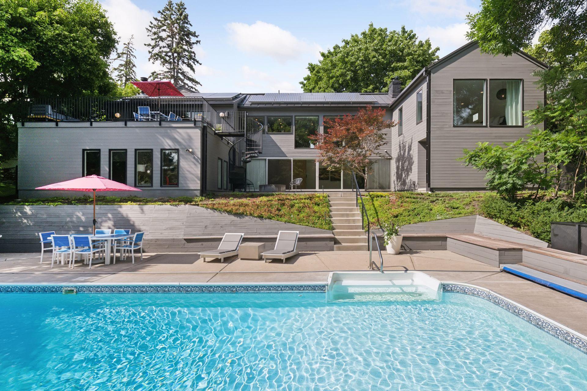 3617 W 55th Street
