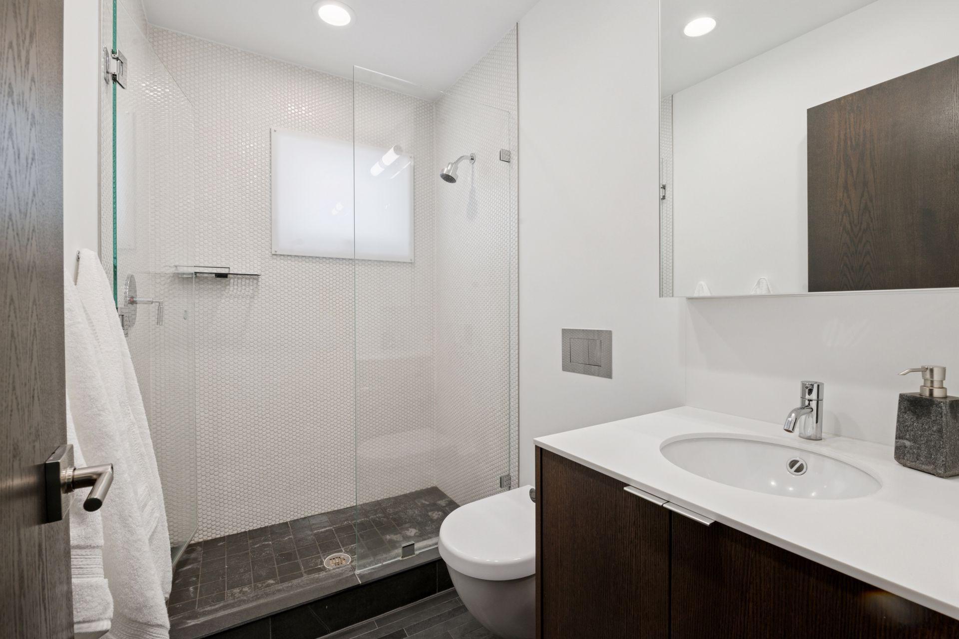 3617 W 55th Street