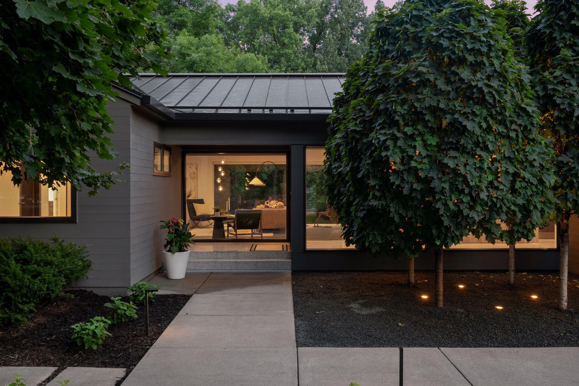 3617 W 55th Street