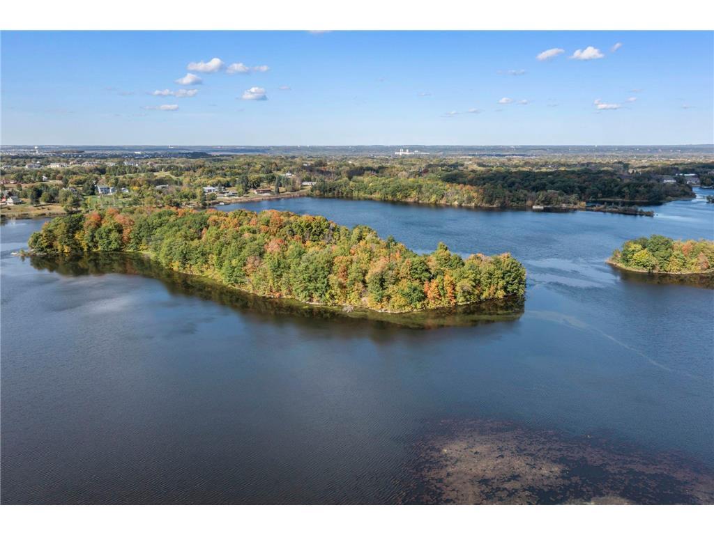 981 Peninsula Point Road