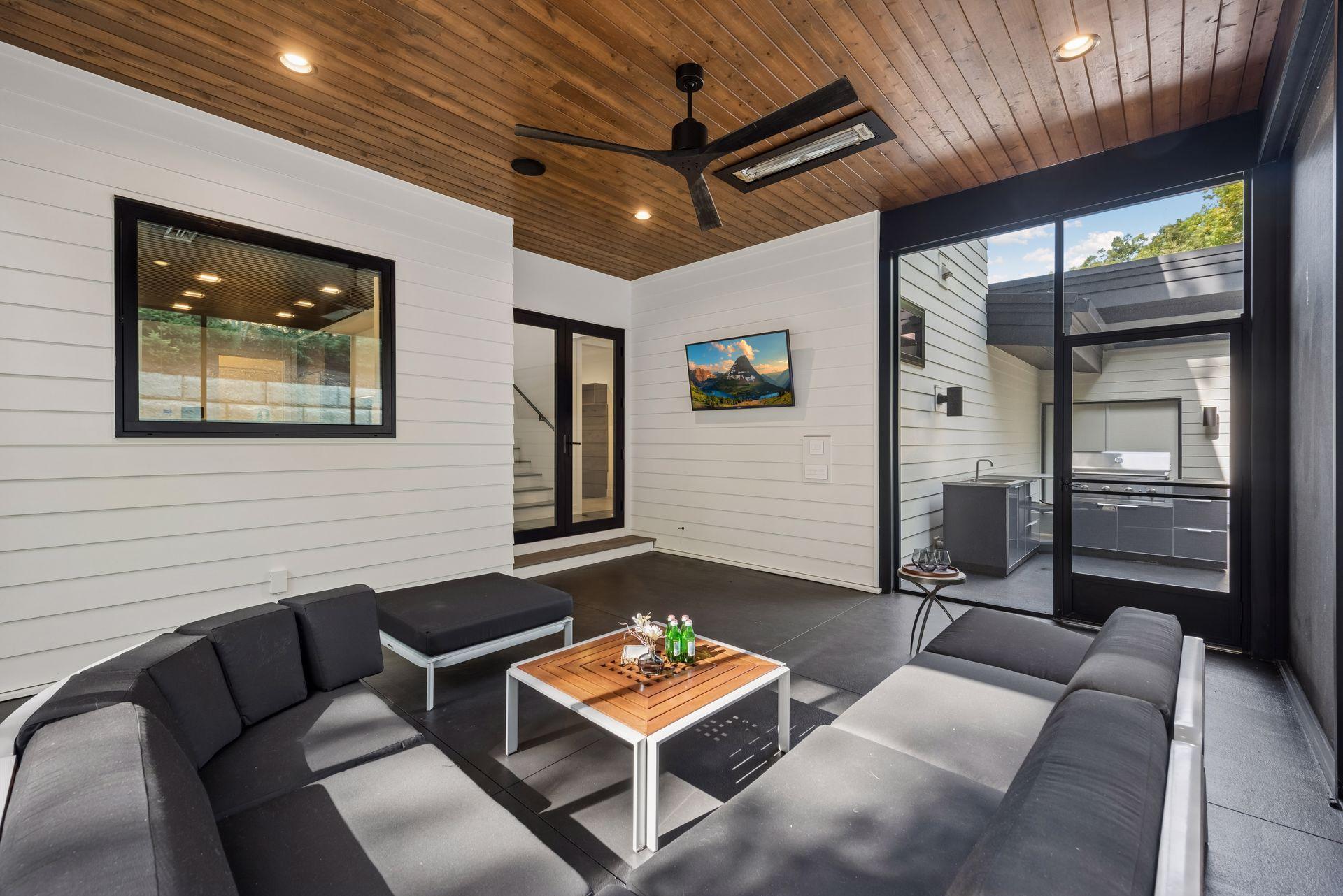 6701 Cheyenne Trail