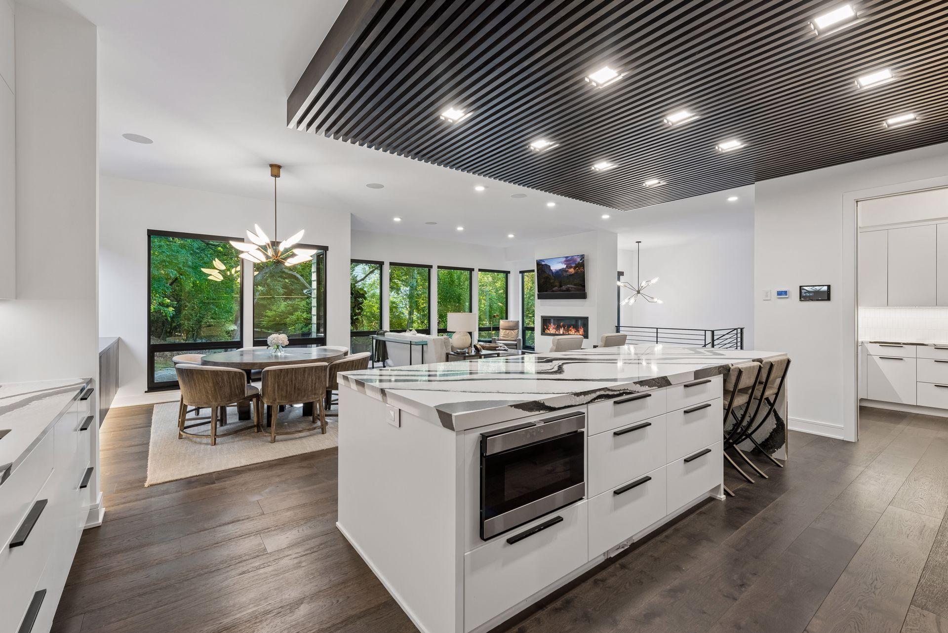 6701 Cheyenne Trail