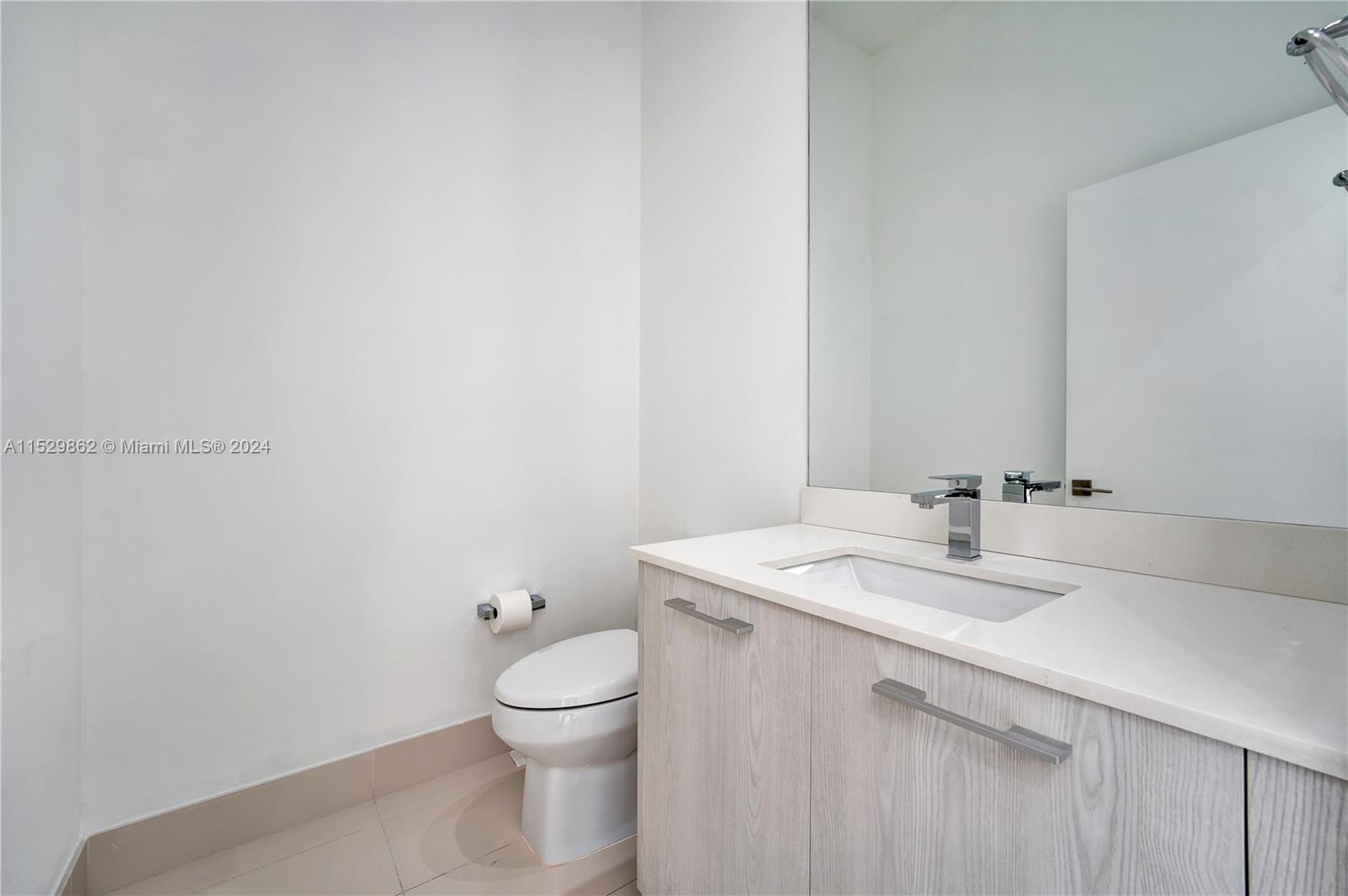 45 SW 9th St Unit: PH4806