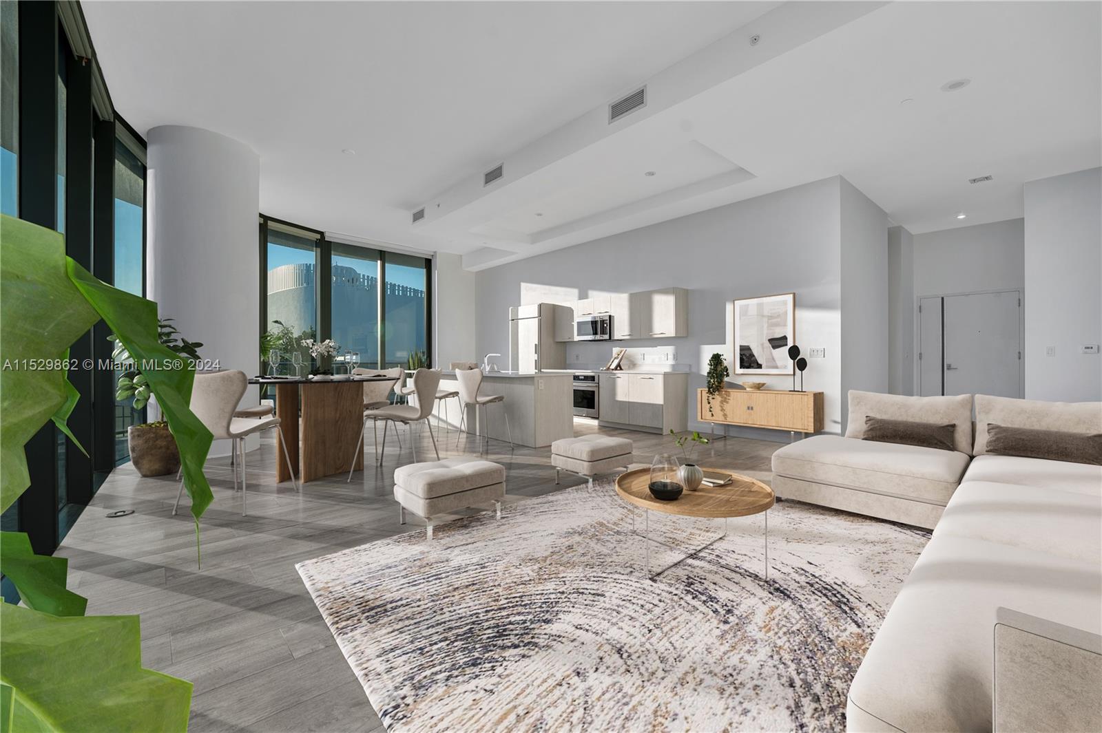 45 SW 9th St Unit: PH4806