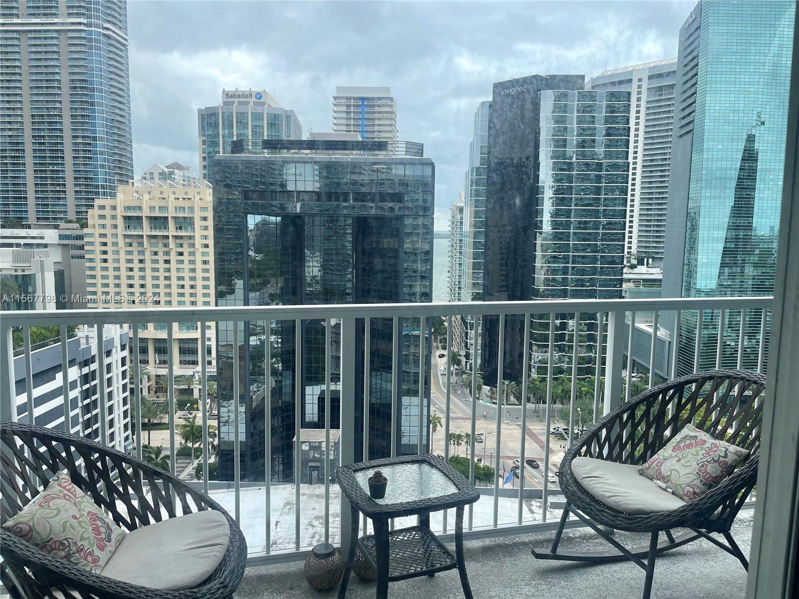 1250 S Miami Ave Unit: 1910