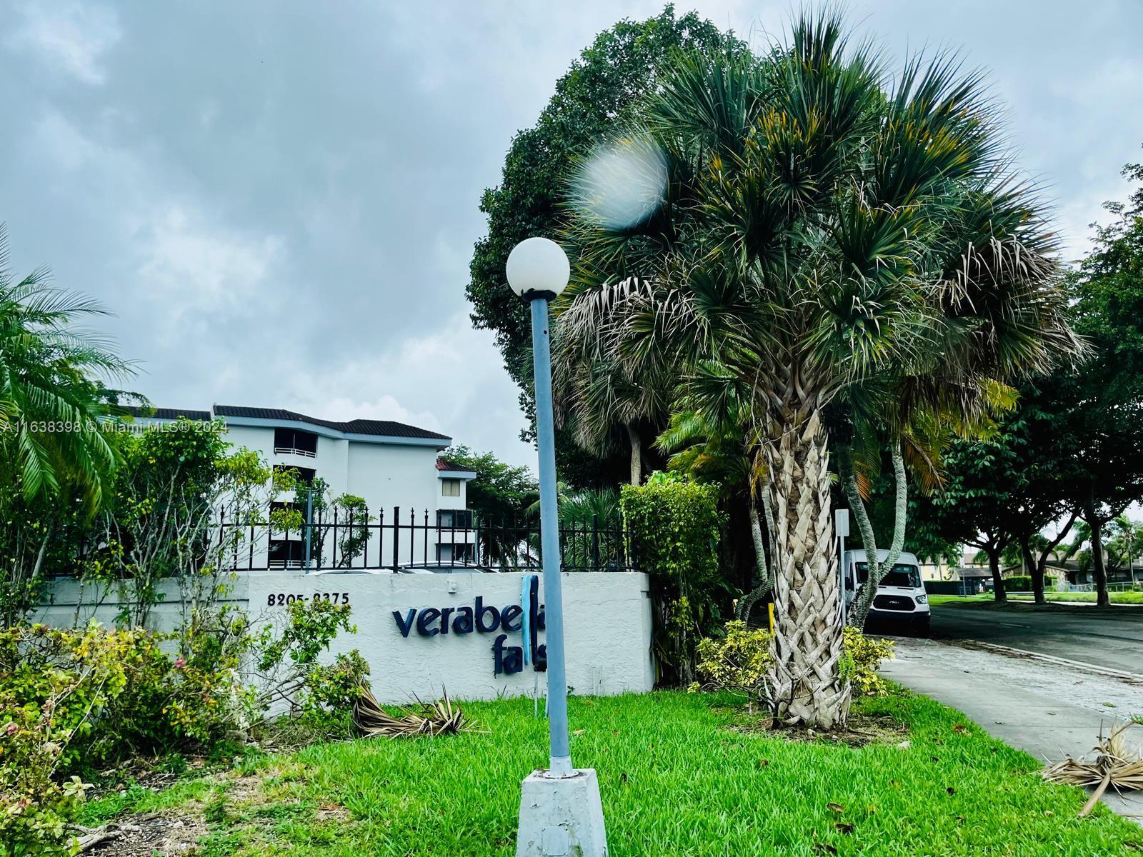 8205 SW 152nd Ave # 203 Unit: F-203