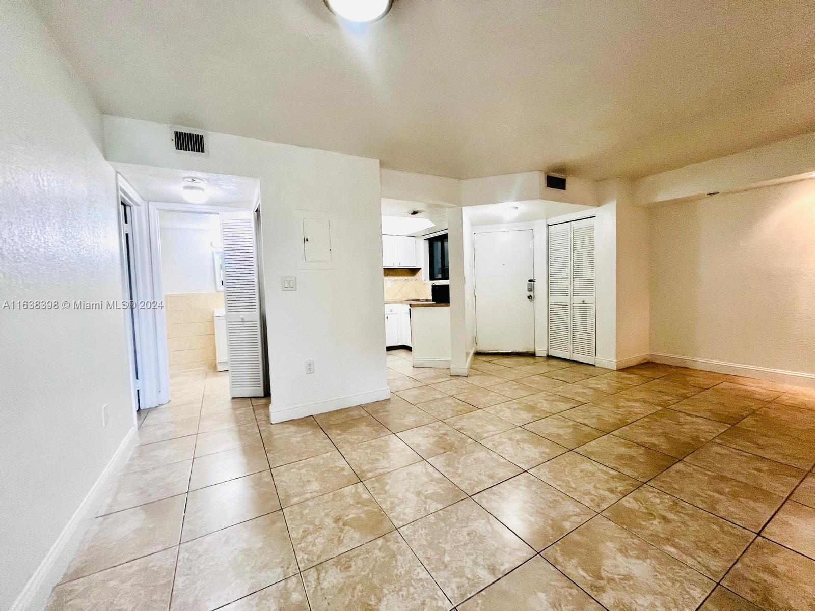 8205 SW 152nd Ave # 203 Unit: F-203
