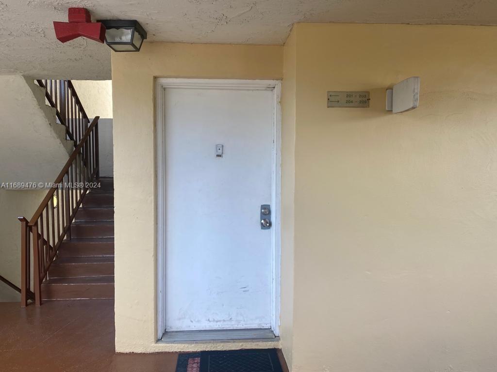 8860 Fontainebleau Blvd # 203