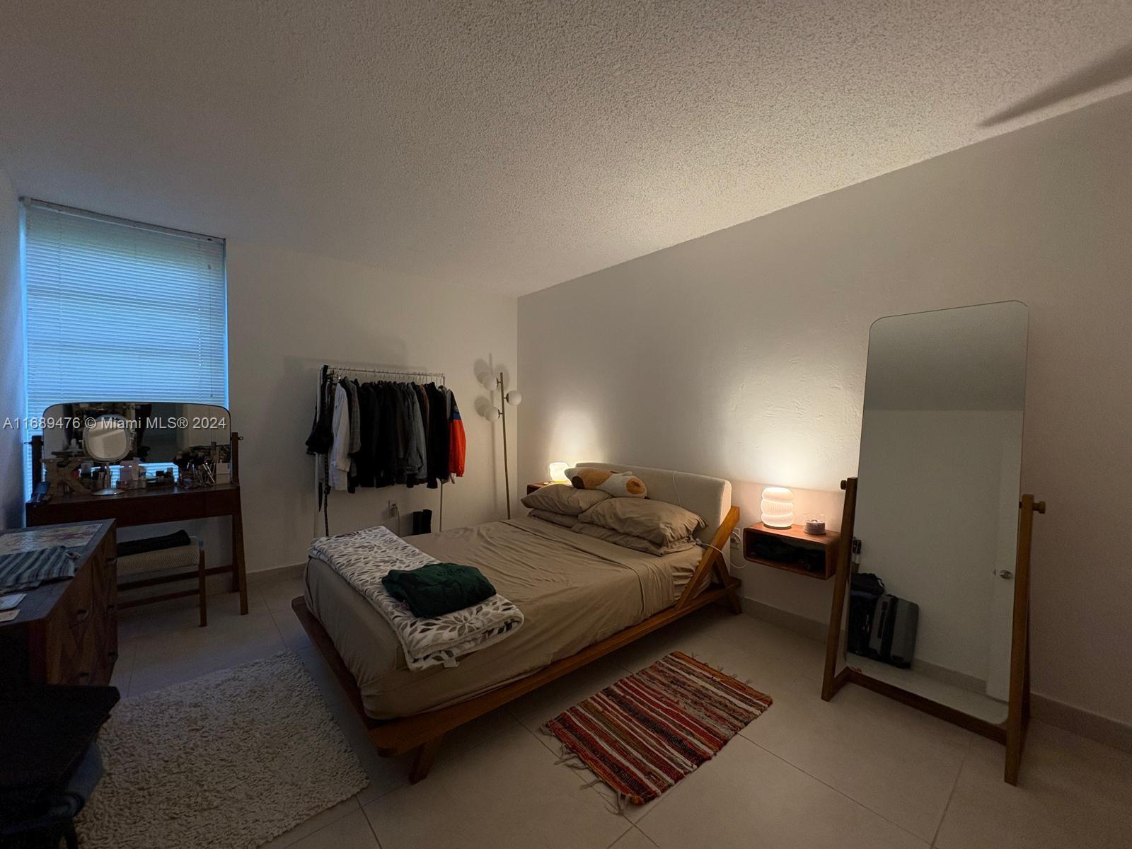 8860 Fontainebleau Blvd # 203