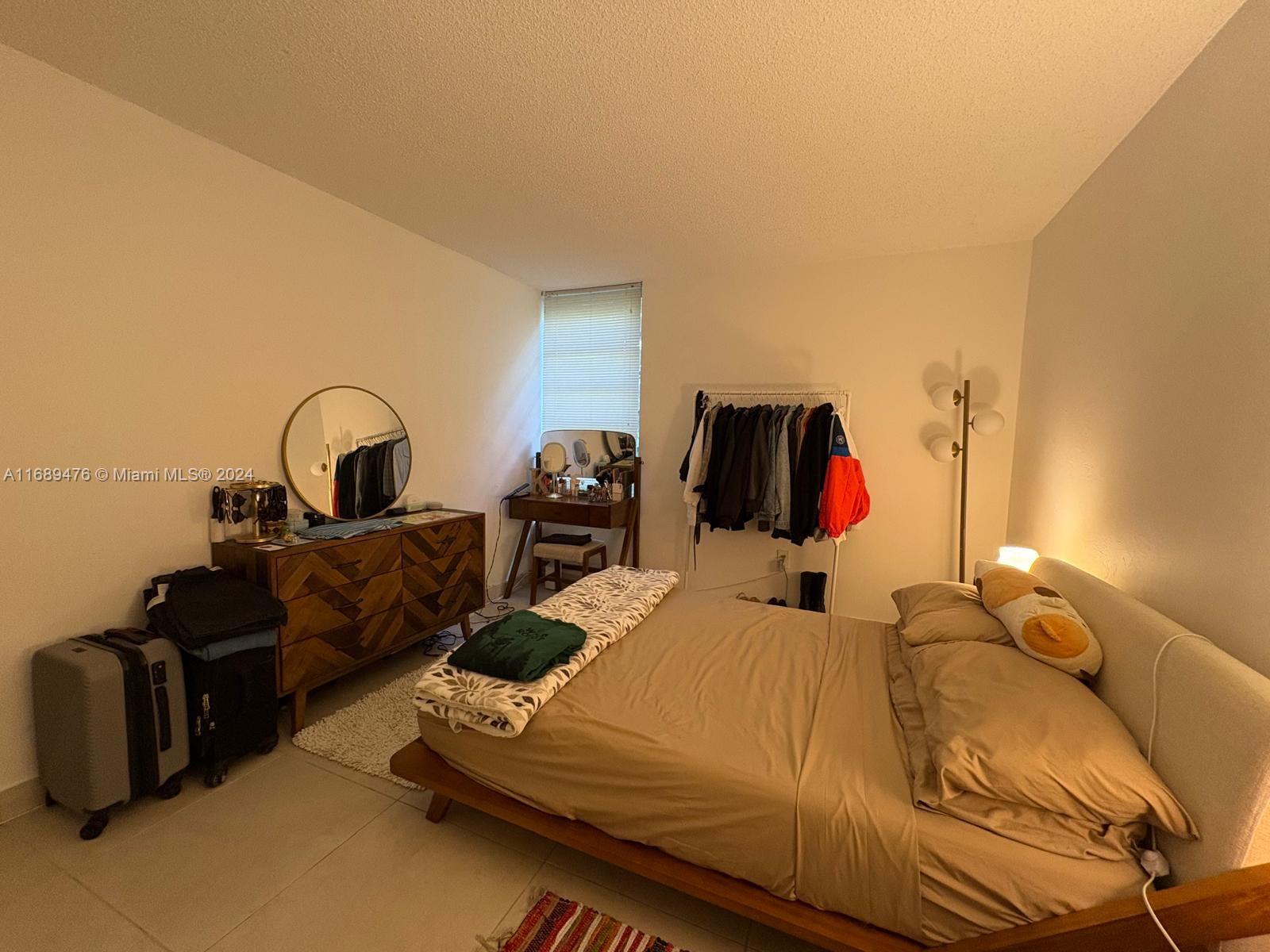 8860 Fontainebleau Blvd # 203
