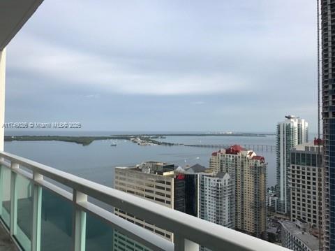950 Brickell Bay Dr # 4505