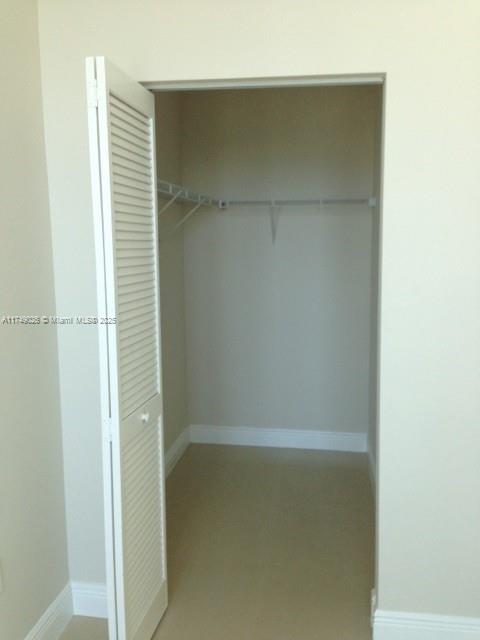 950 Brickell Bay Dr # 4505