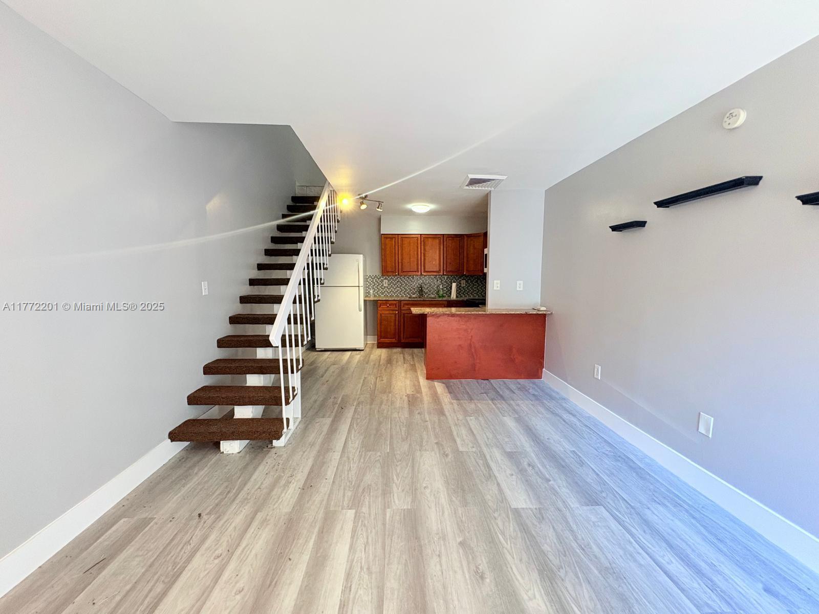 3901 SW 109th Ave # 6