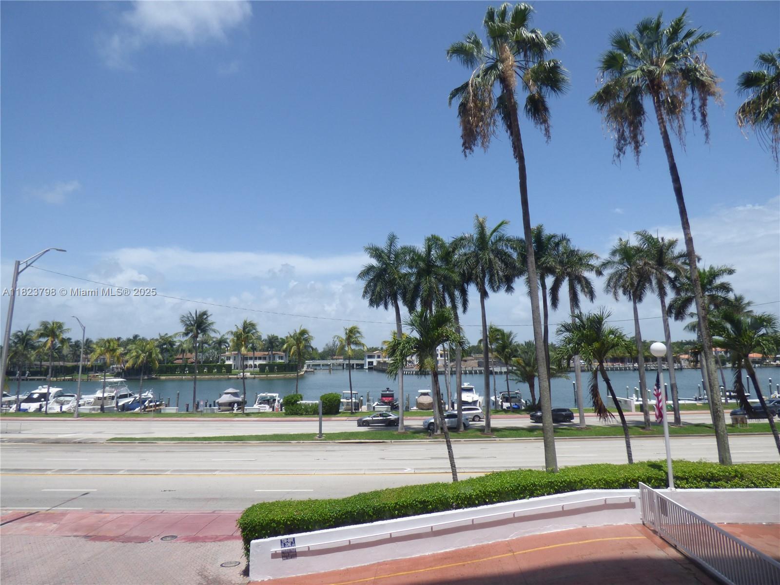5005 Collins Ave # 202