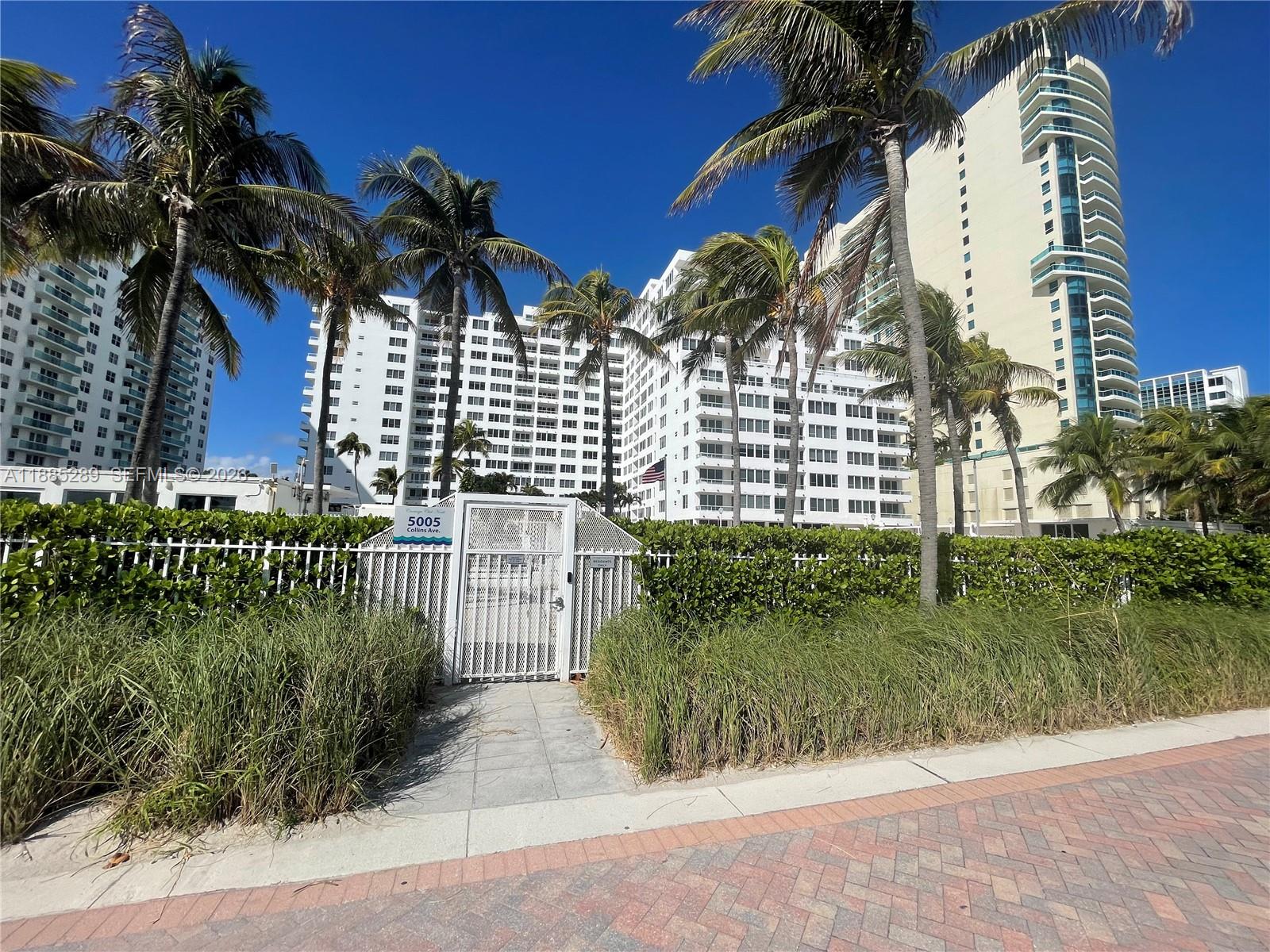 5005 Collins Ave # 523