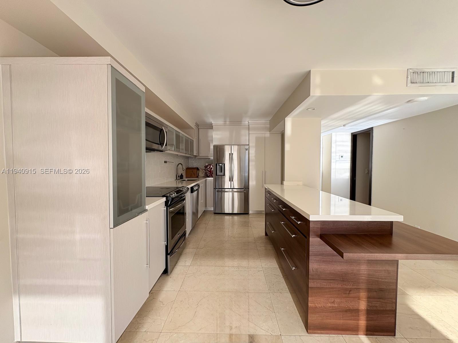 1901 Brickell Ave # B1907