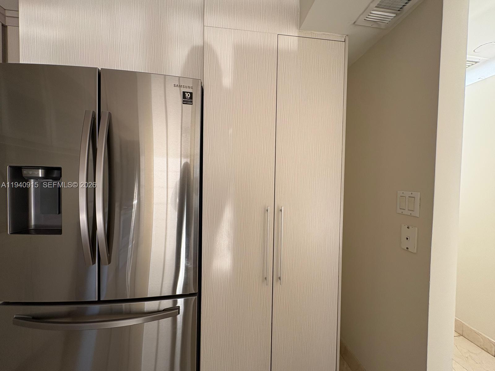 1901 Brickell Ave # B1907