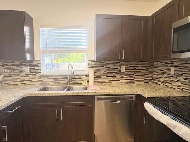 14739 SW 9th Terrace