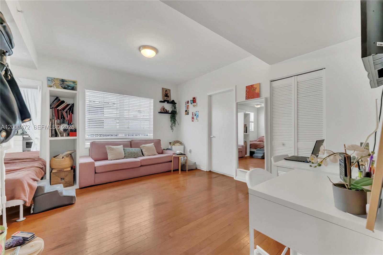 1542 Drexel Ave # 103