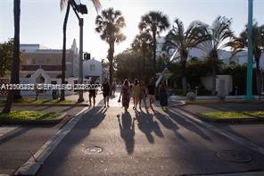 1542 Drexel Ave # 103