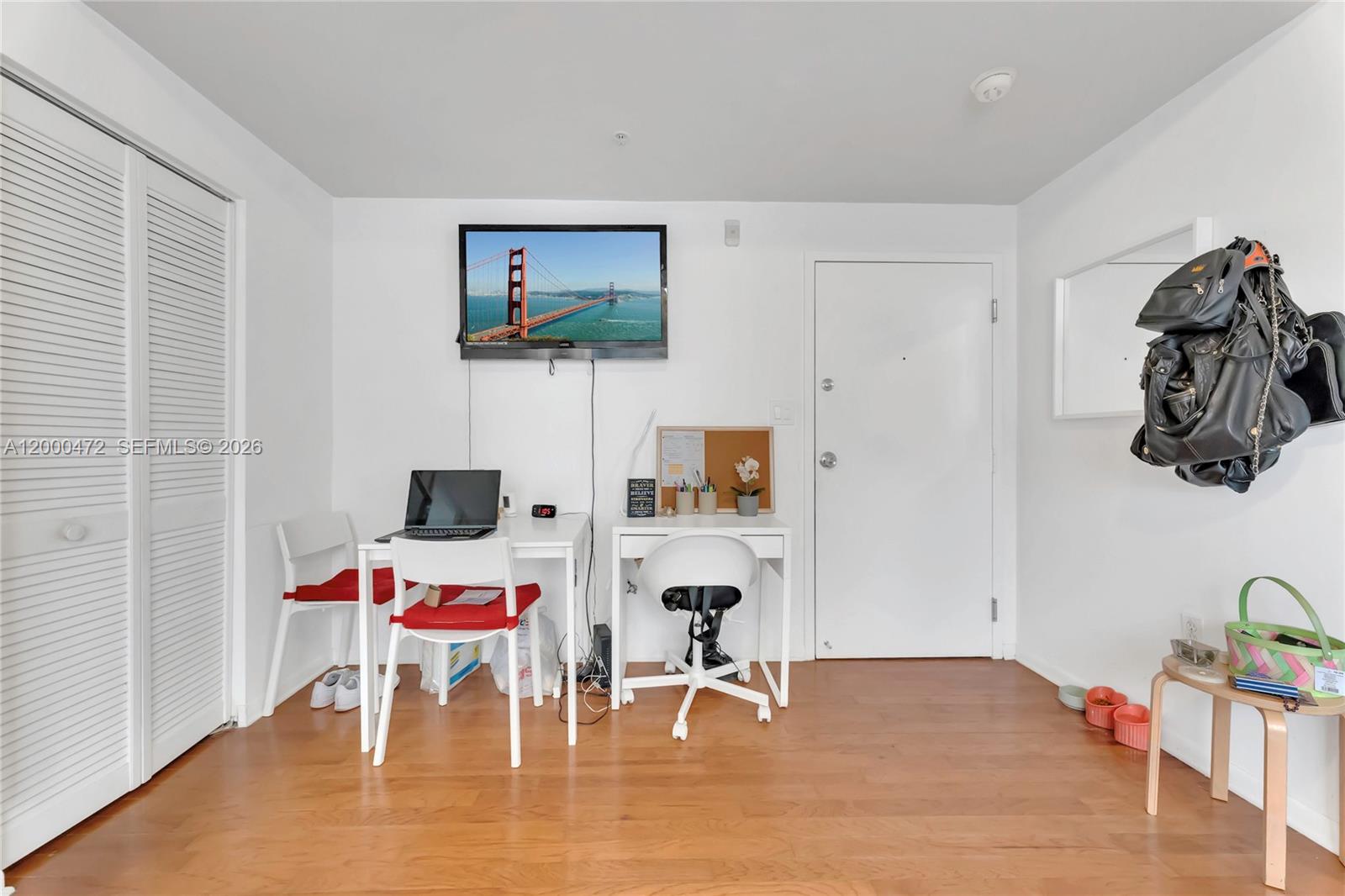 1542 Drexel Ave # 103