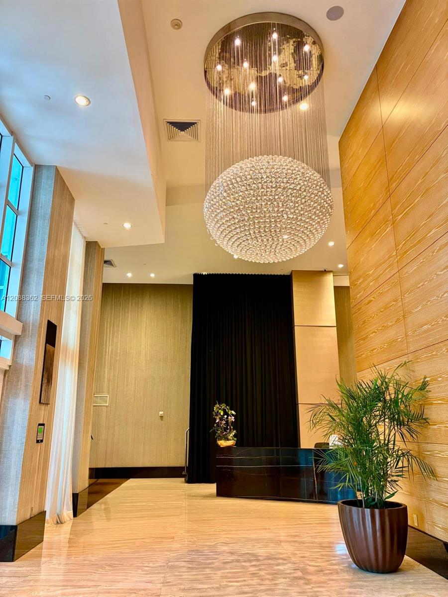 950 Brickell Bay Dr # 4505