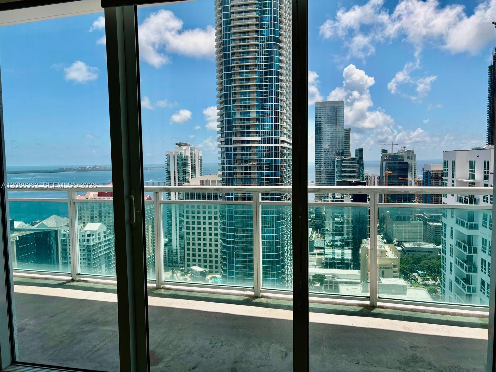 950 Brickell Bay Dr # 4505