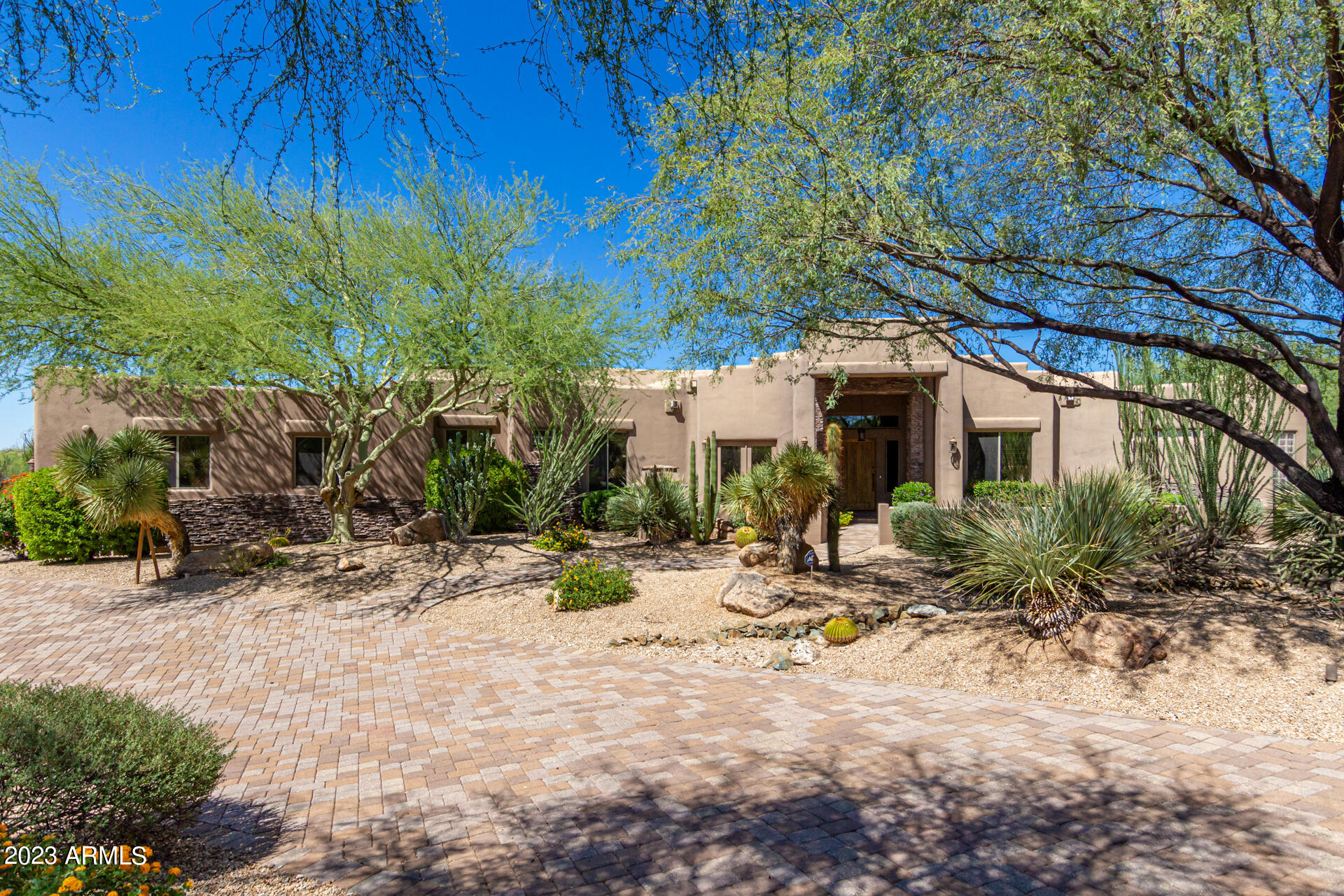 8202 E CAVALRY Drive