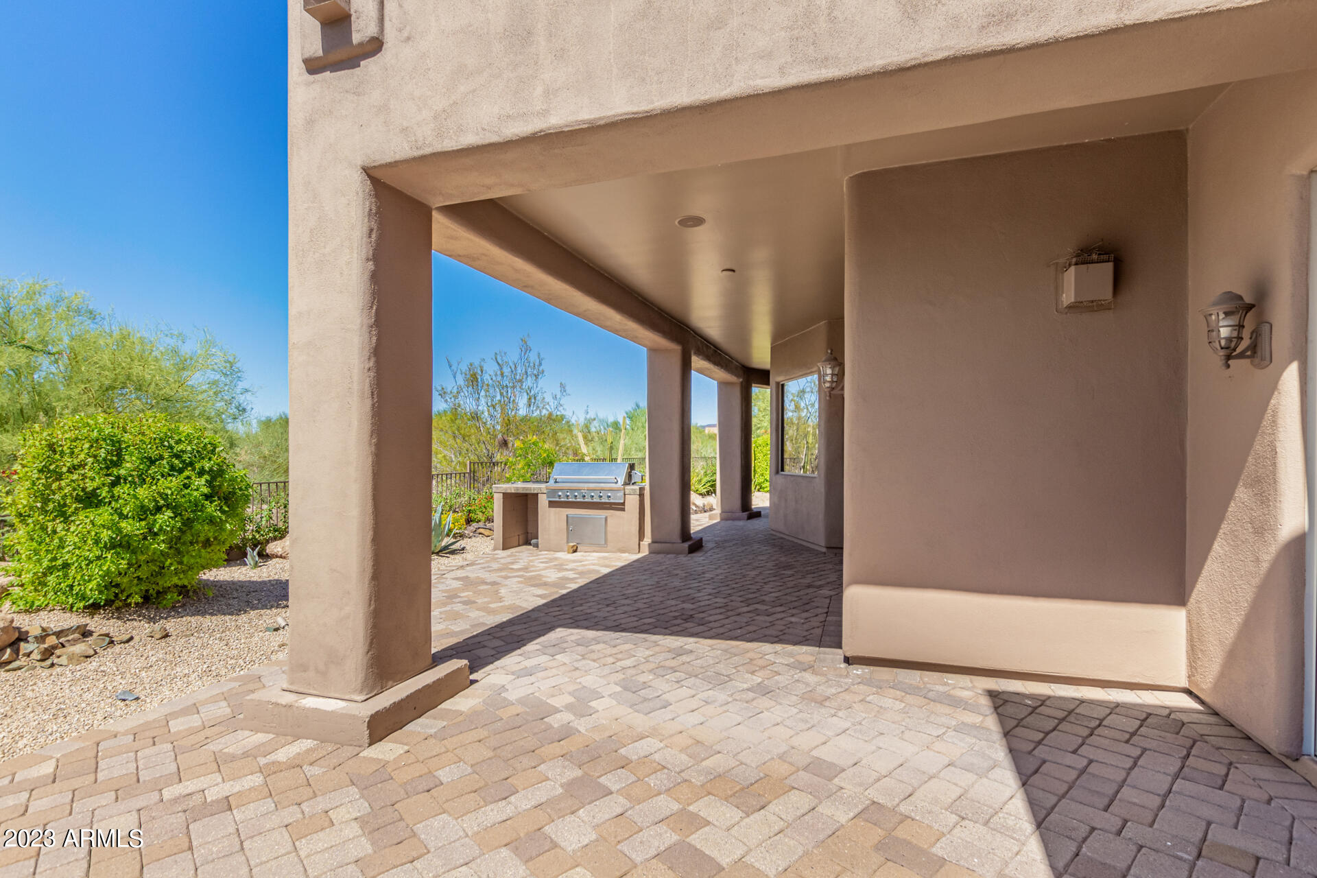 8202 E CAVALRY Drive