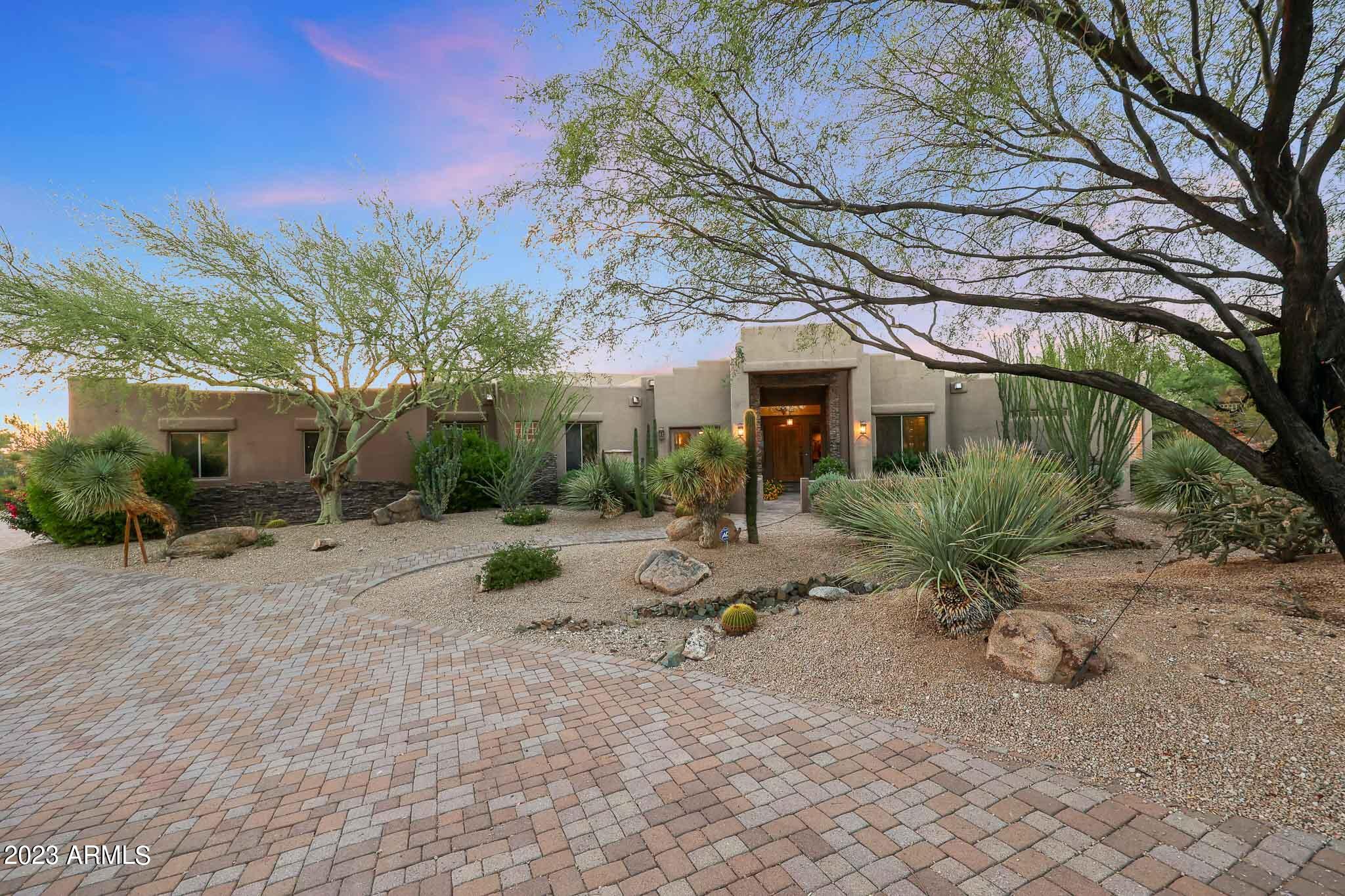 8202 E CAVALRY Drive