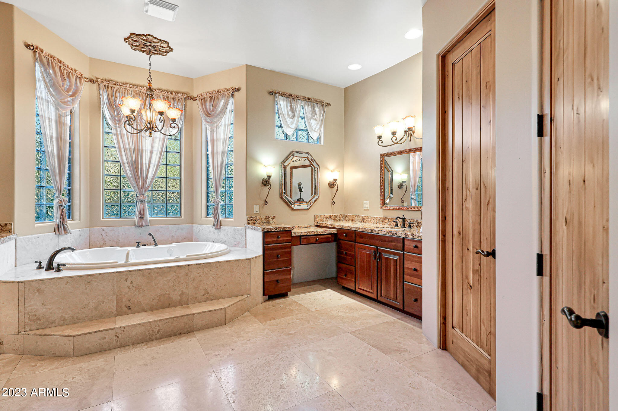 8202 E CAVALRY Drive