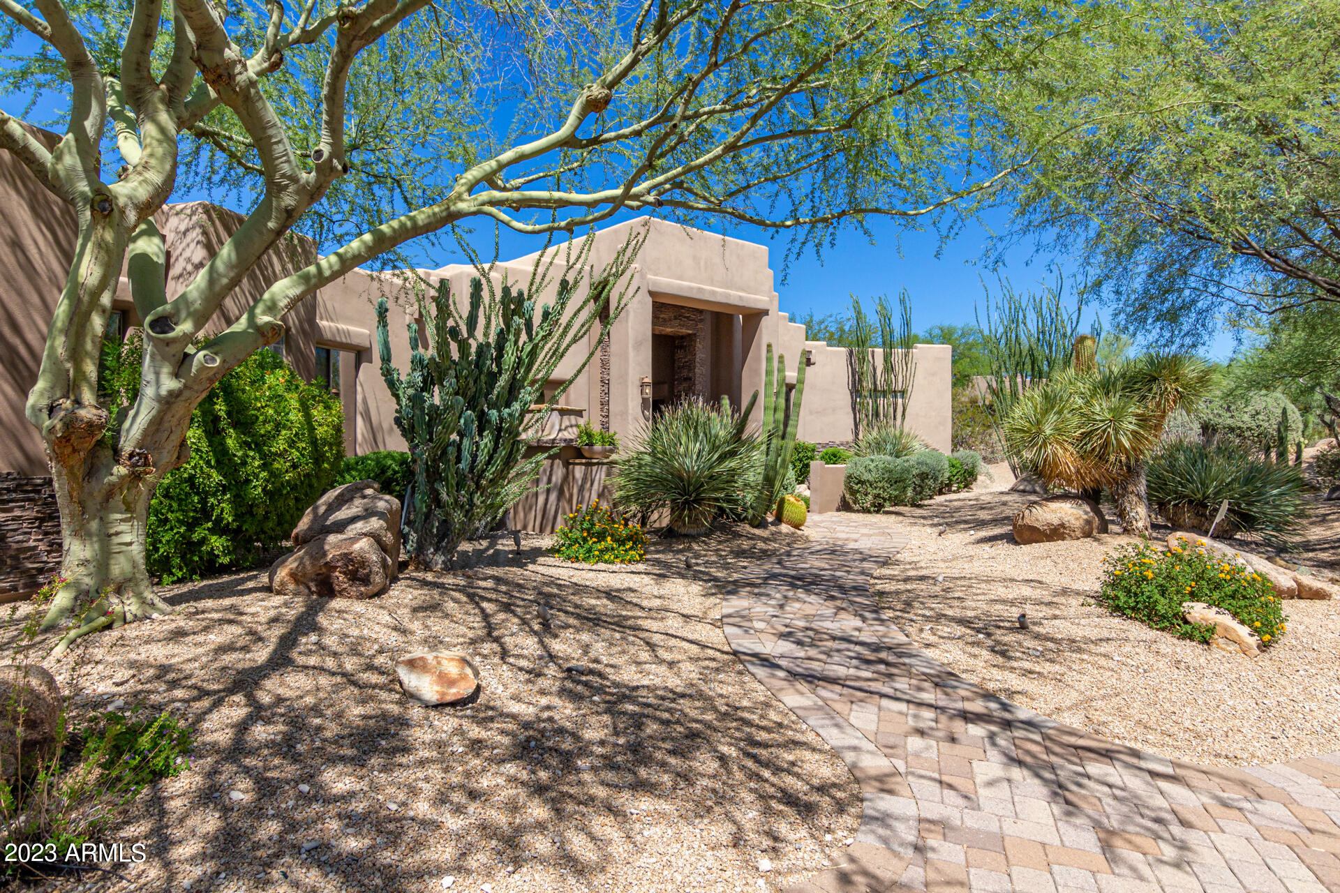 8202 E CAVALRY Drive