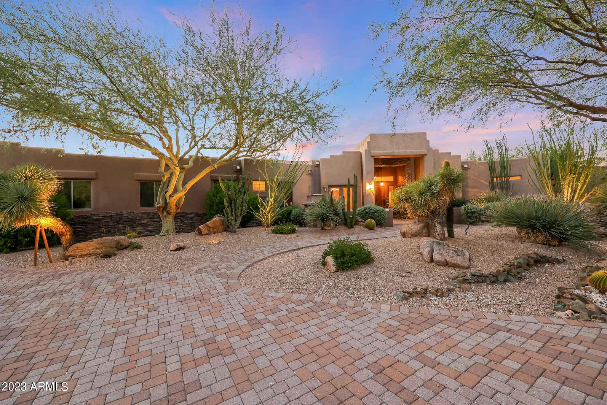 8202 E CAVALRY Drive