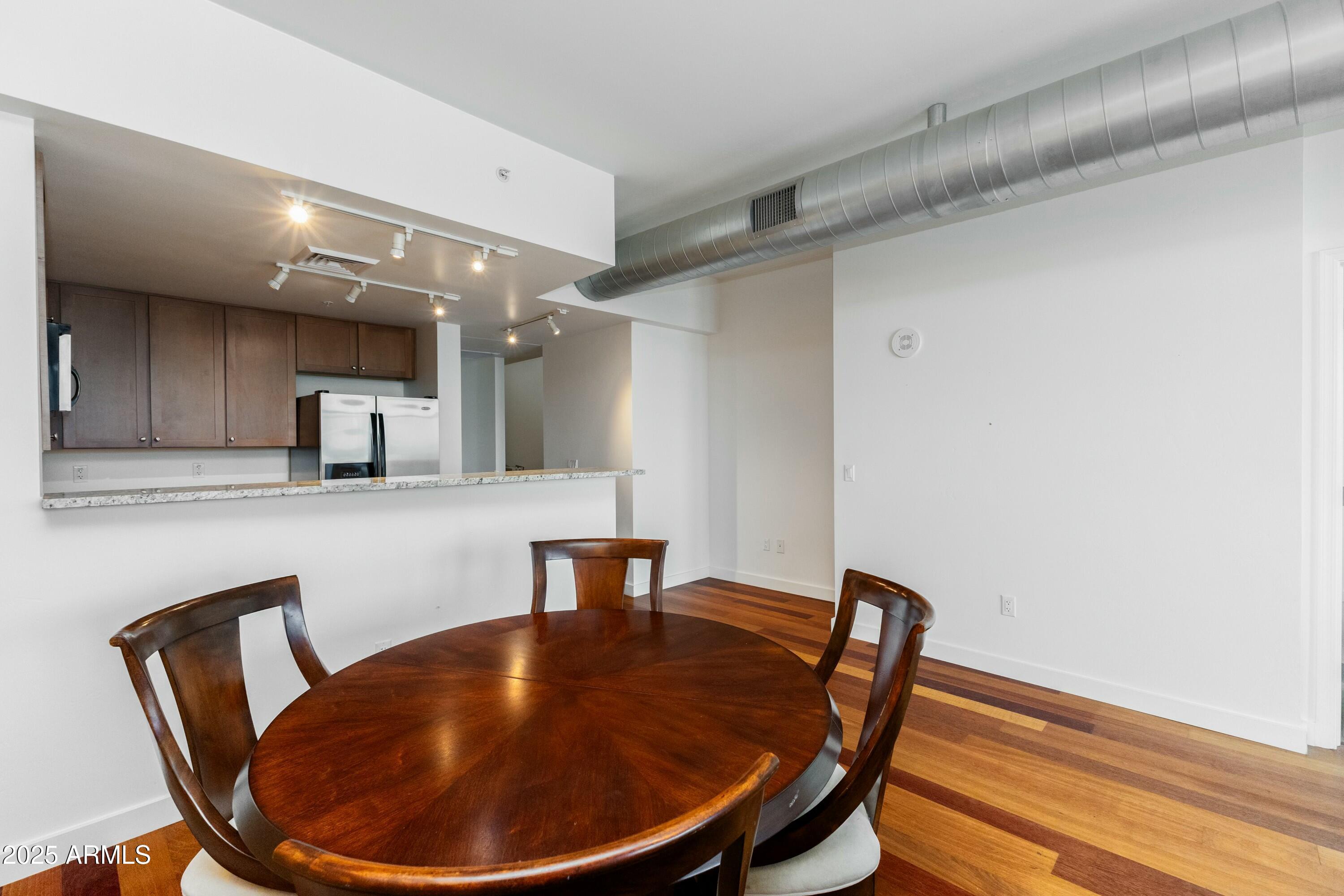 310 S 4TH Street, 1407