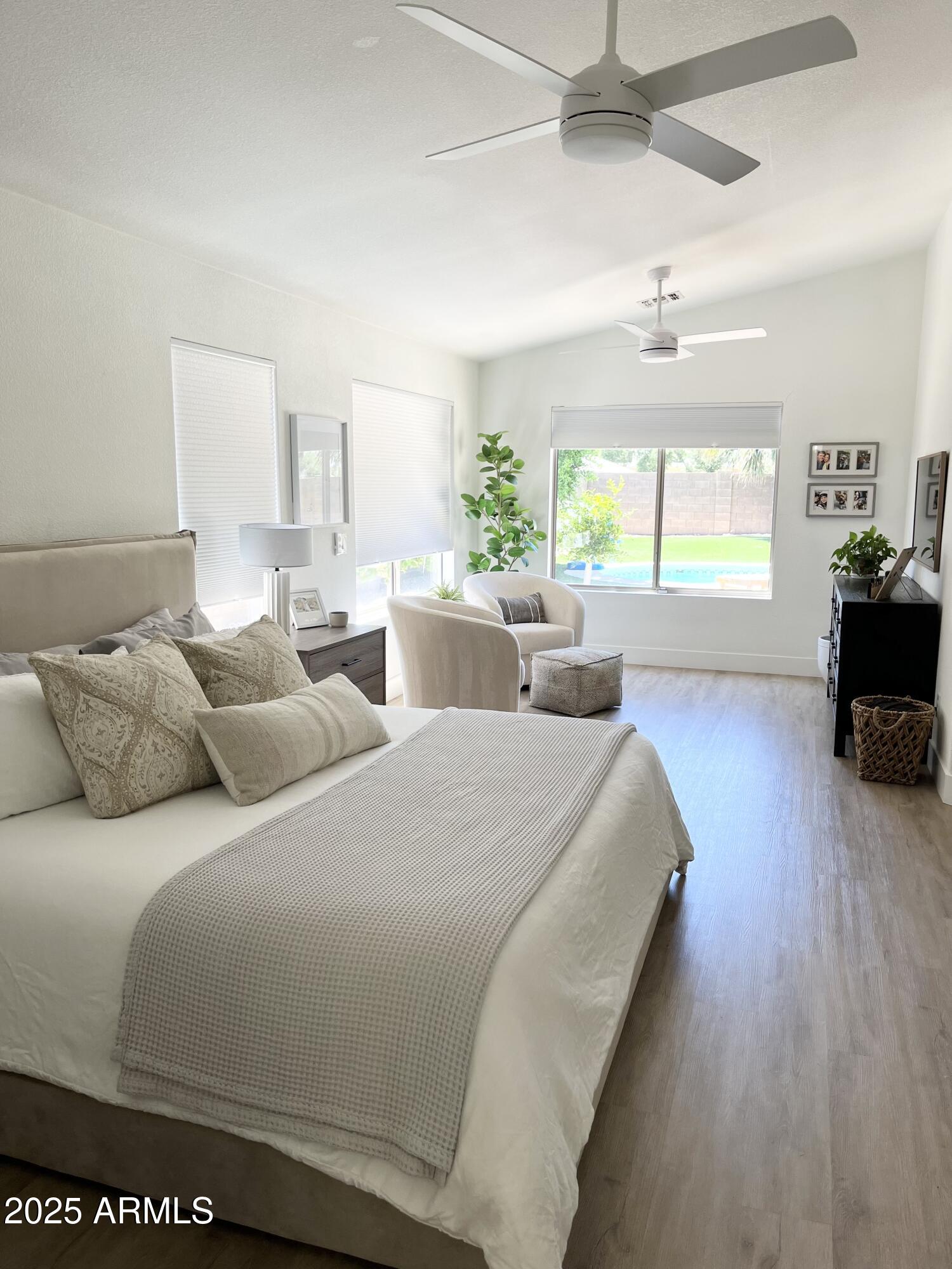 53 E HORSESHOE Avenue