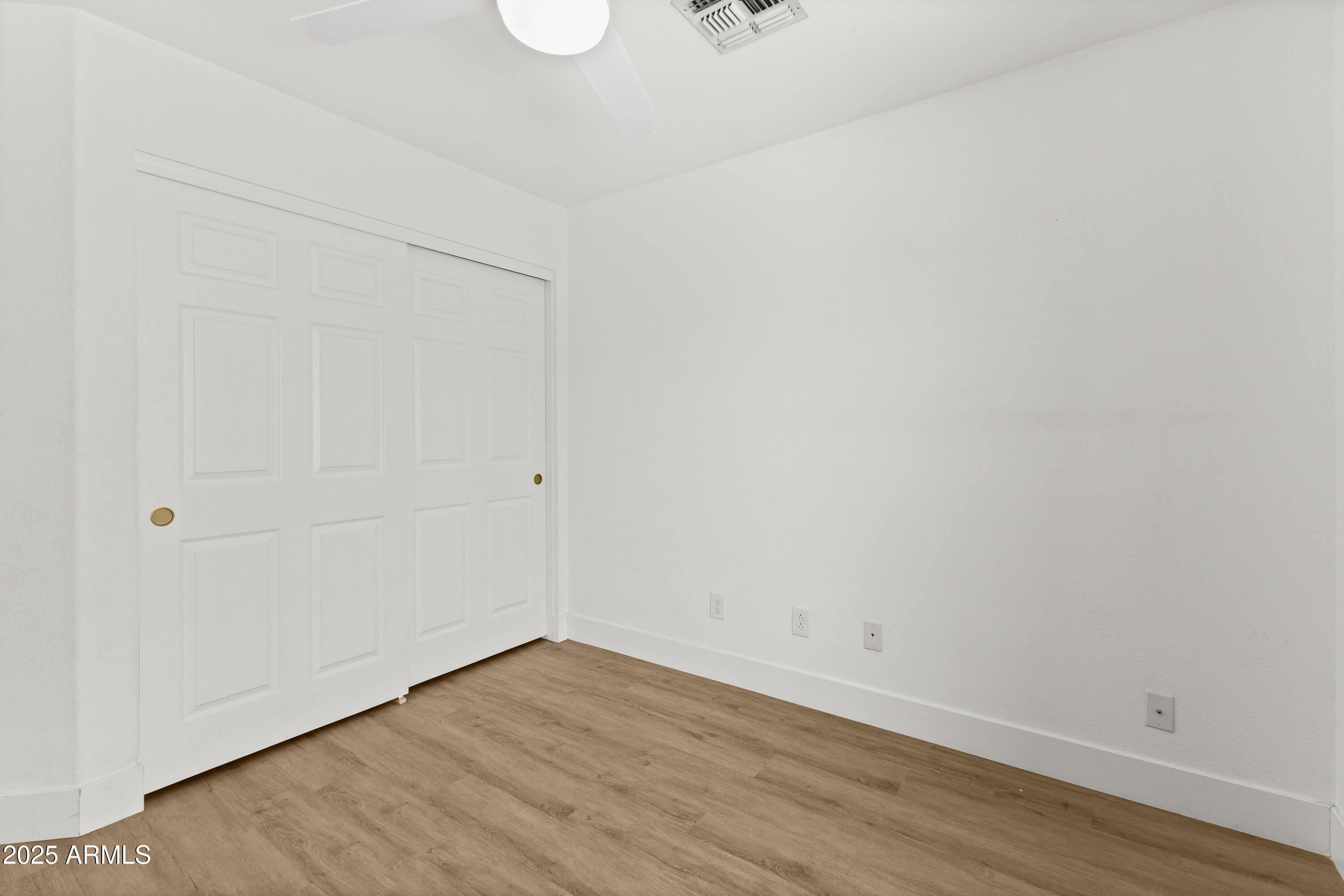 53 E HORSESHOE Avenue