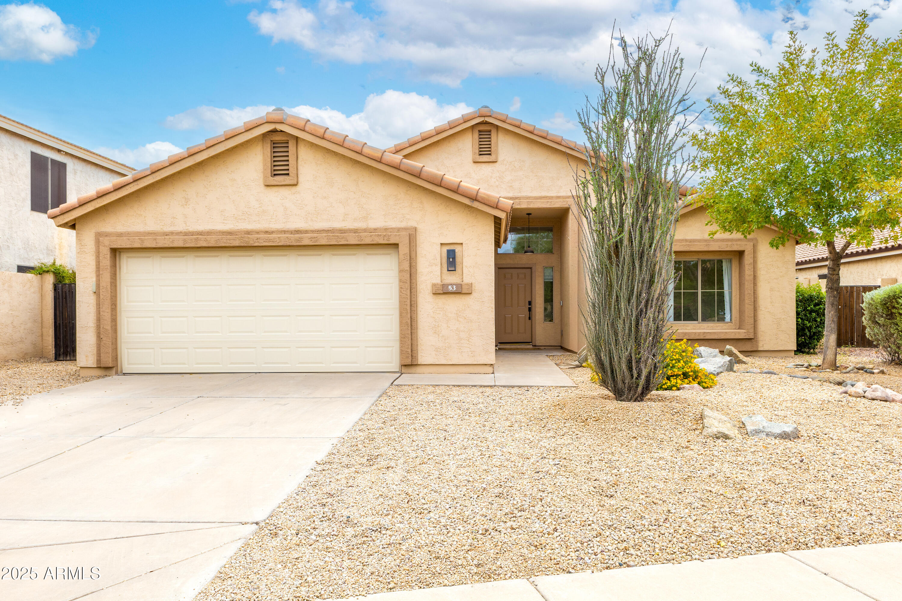 53 E HORSESHOE Avenue