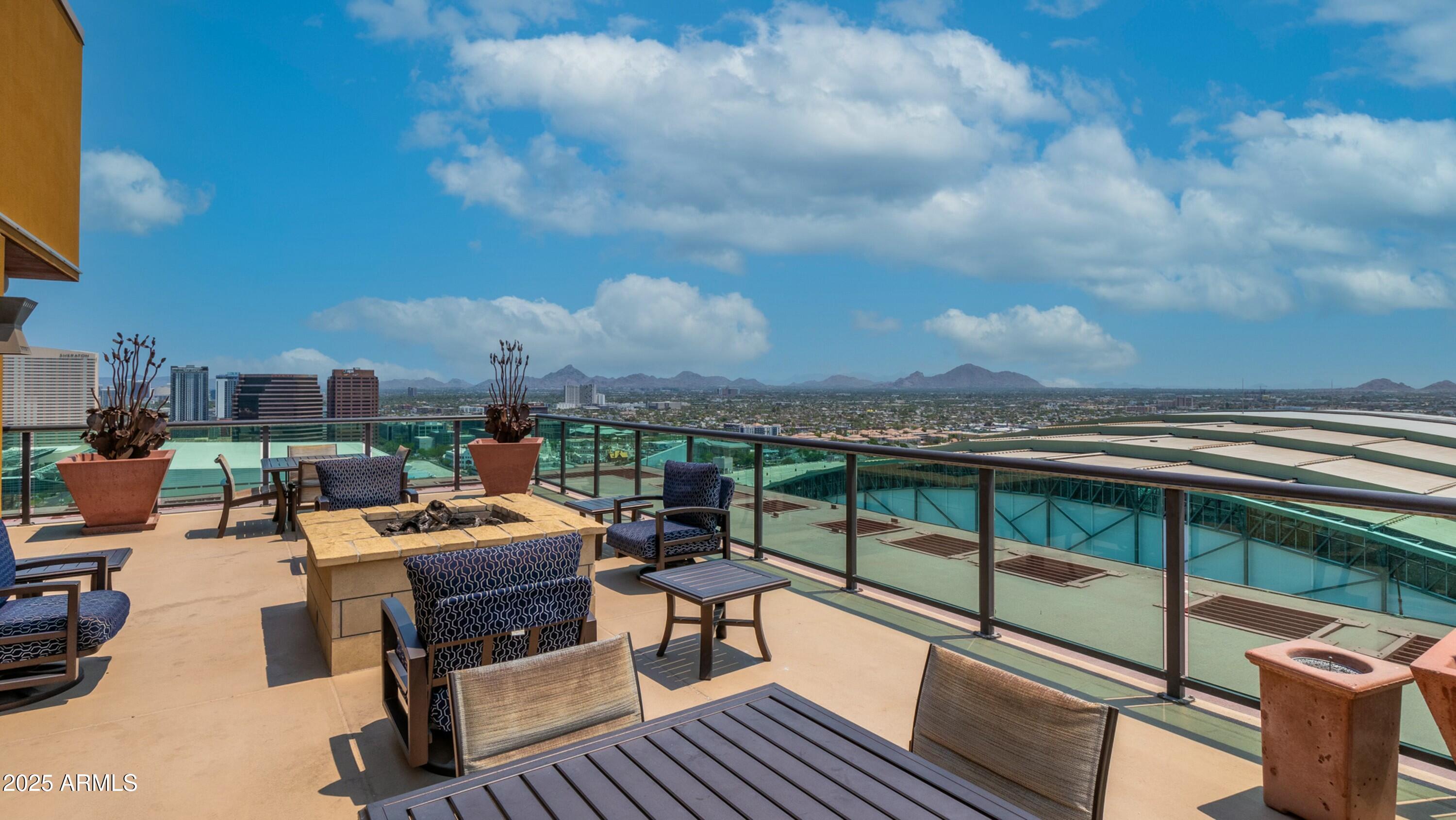 310 S 4TH Street 1407