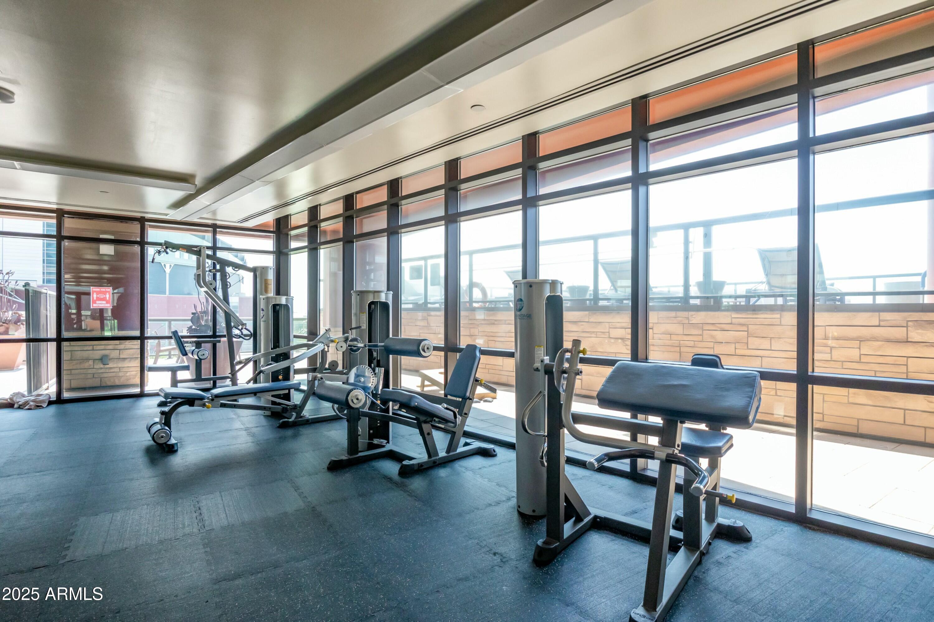 310 S 4TH Street 1407