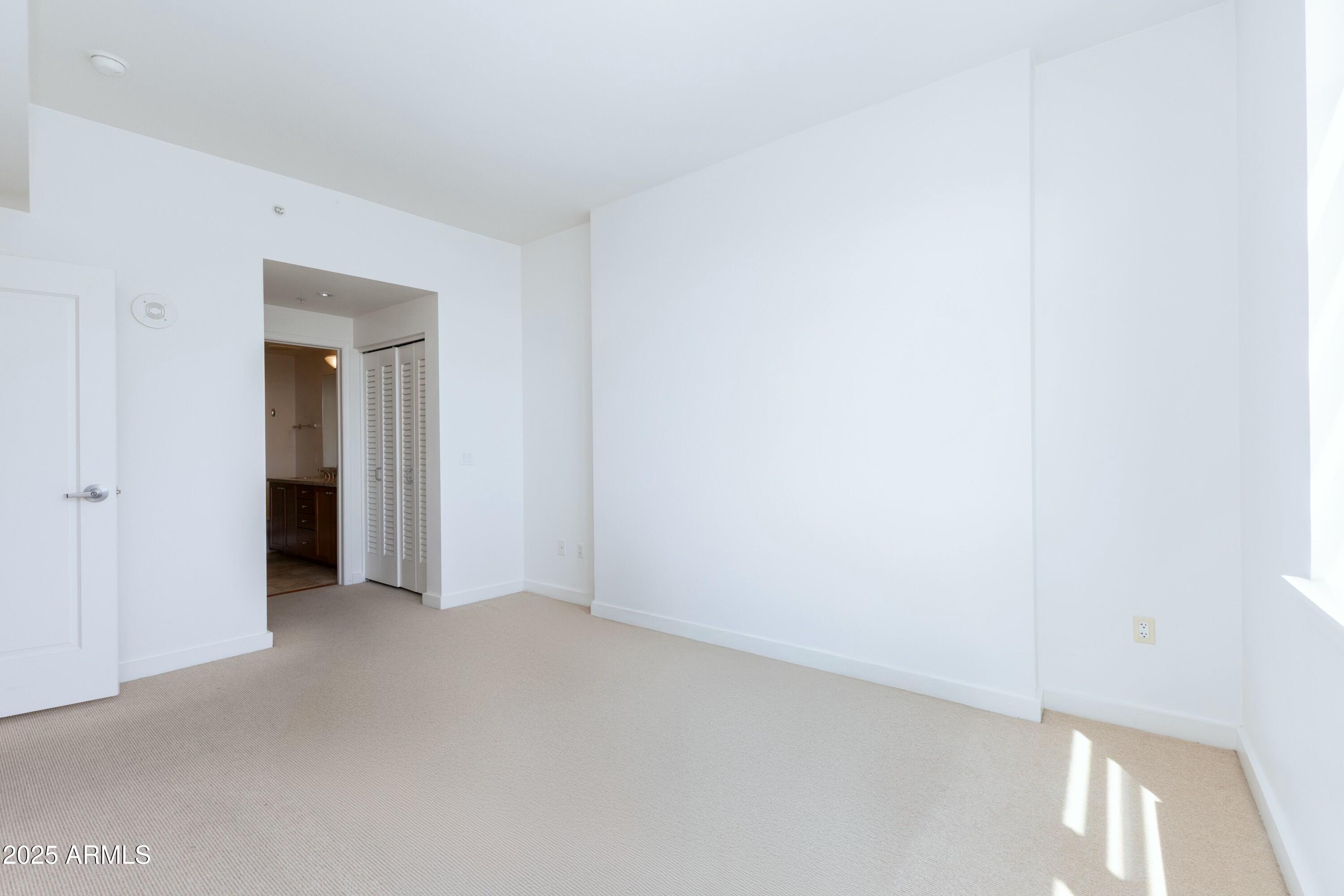 310 S 4TH Street 1407