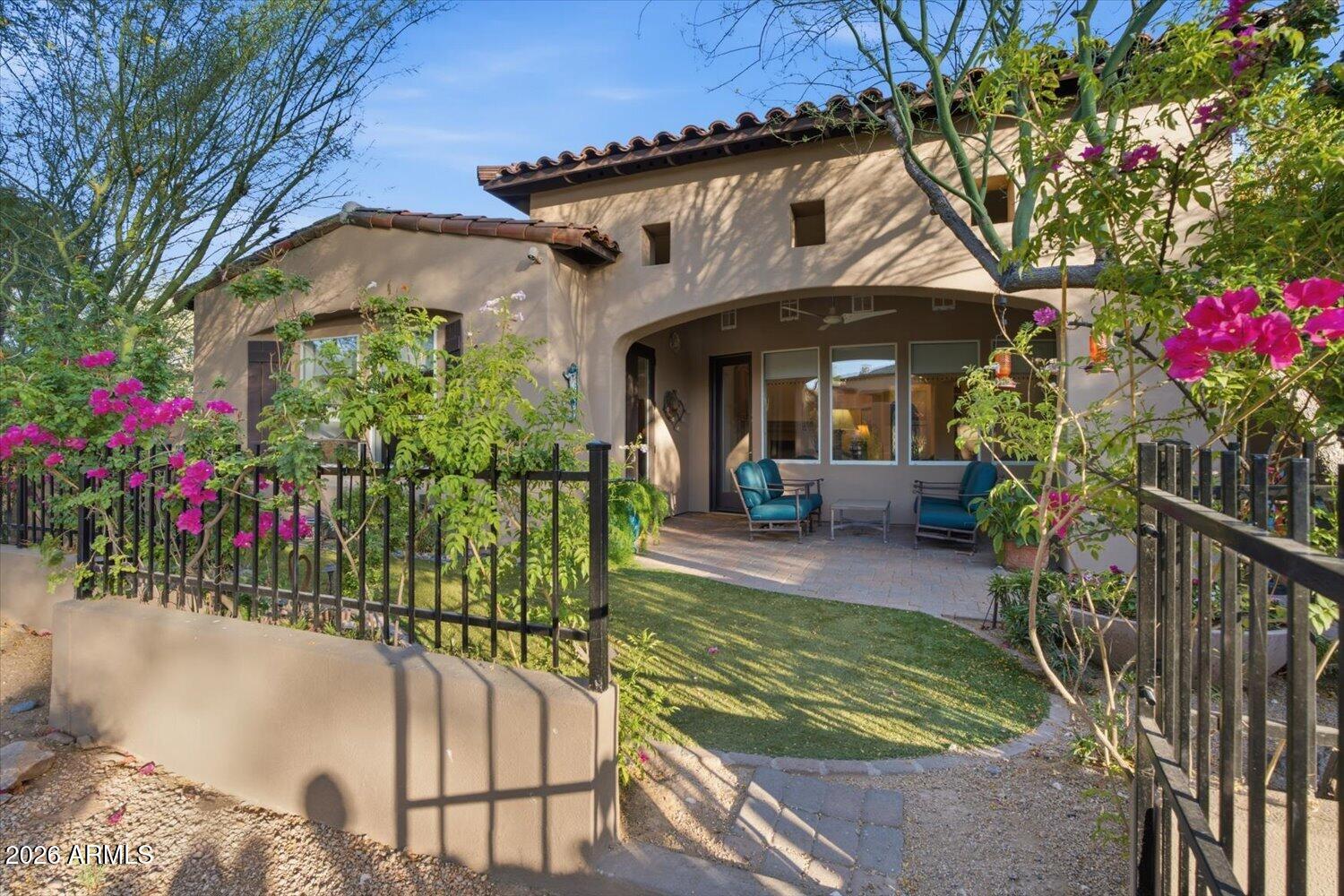 8932 E MOUNTAIN SPRING Road