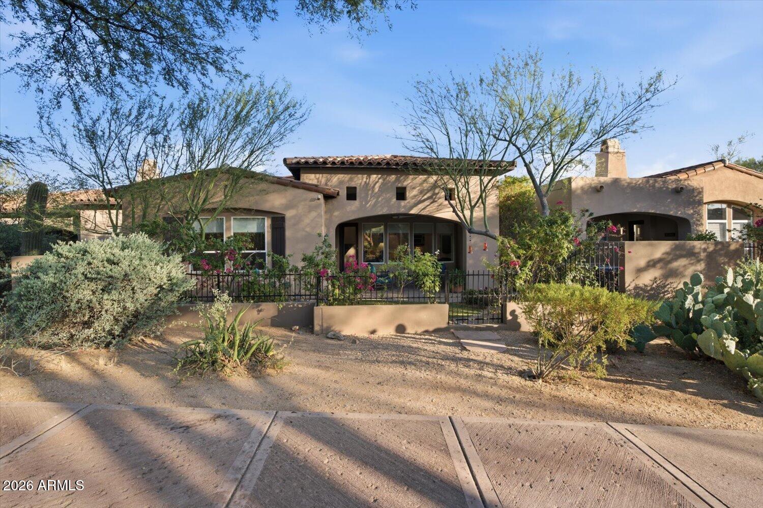 8932 E MOUNTAIN SPRING Road