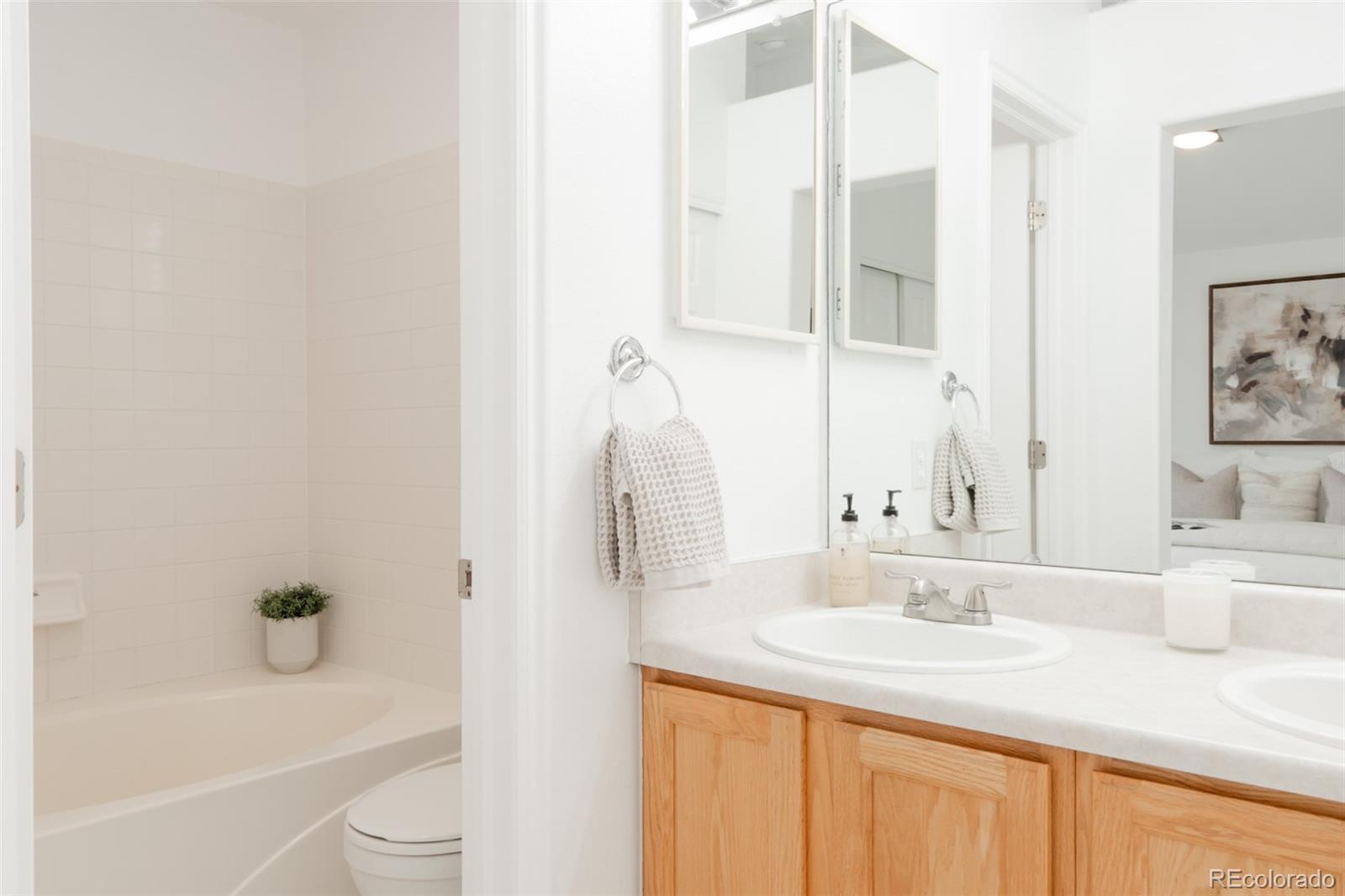 8458 Bluegrass Circle