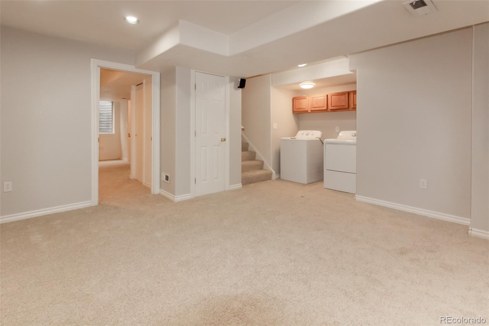 8458 Bluegrass Circle