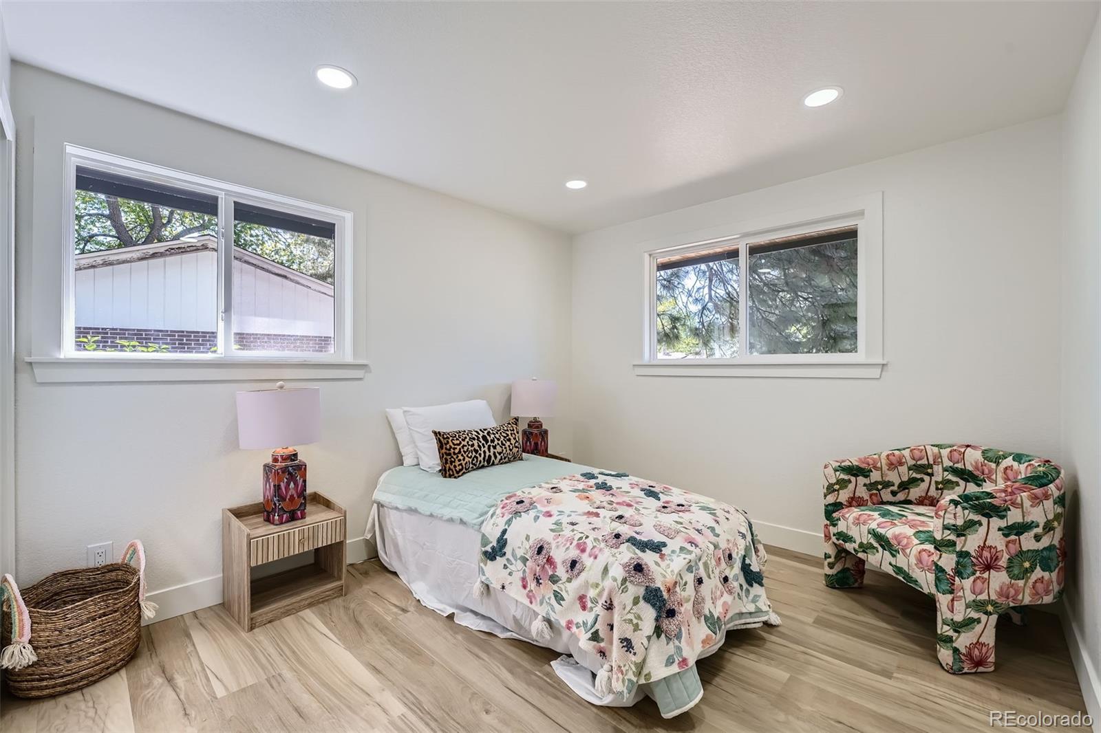 8463 W Arizona Drive