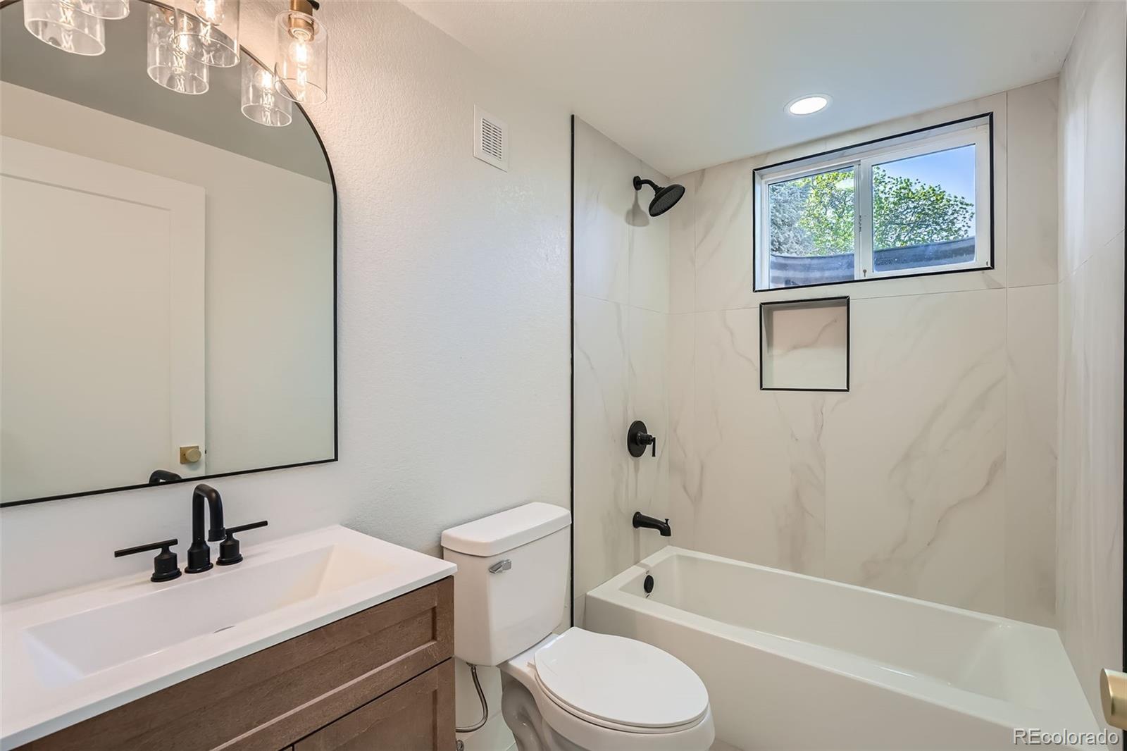 8463 W Arizona Drive