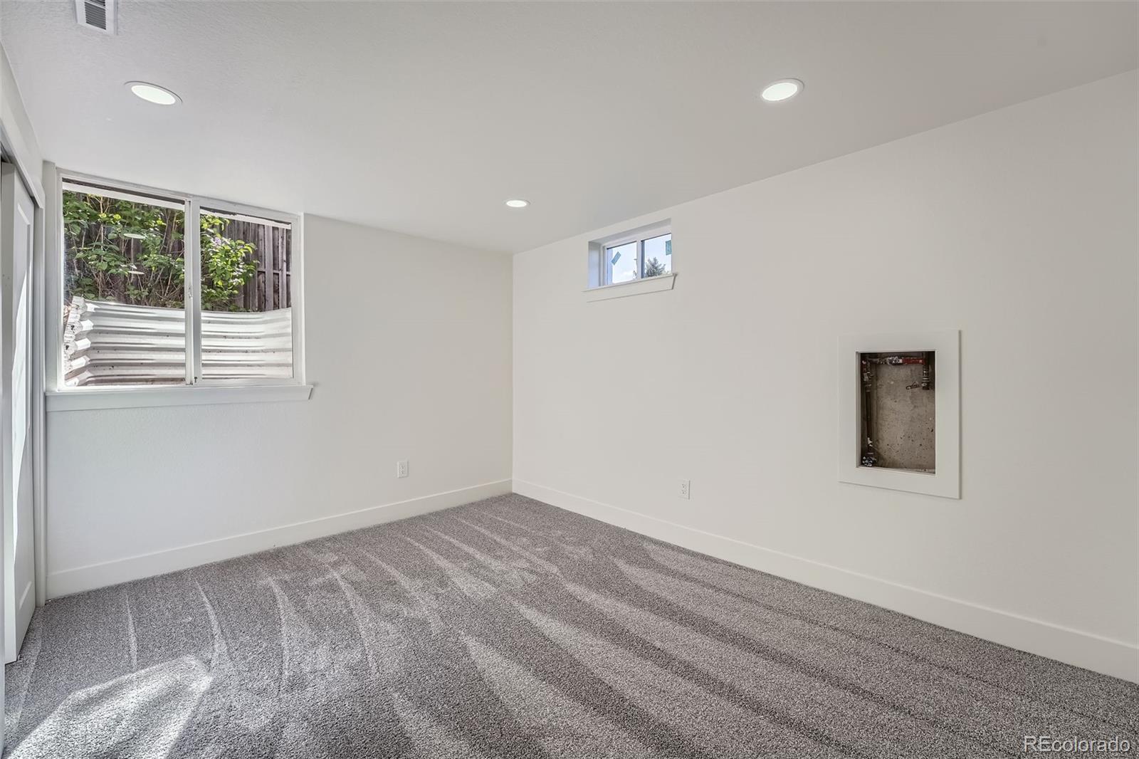 8463 W Arizona Drive