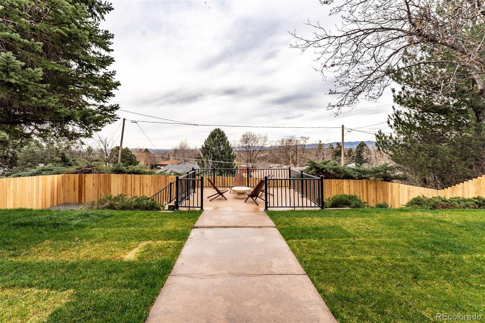 3606 W Linvale Place